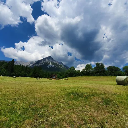 מלון דירות Grubhof