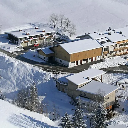 מלון דירות Grubhof אלמאו